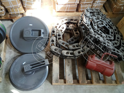 江蘇淮安小松200-7挖掘機(jī)發(fā)動(dòng)機(jī)修理包維修服務(wù)詳解